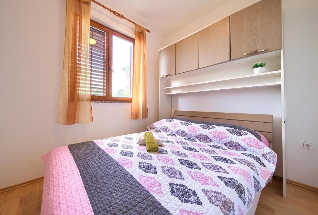 Rasopasno Apartment With Terrace And Private Parking Экстерьер фото