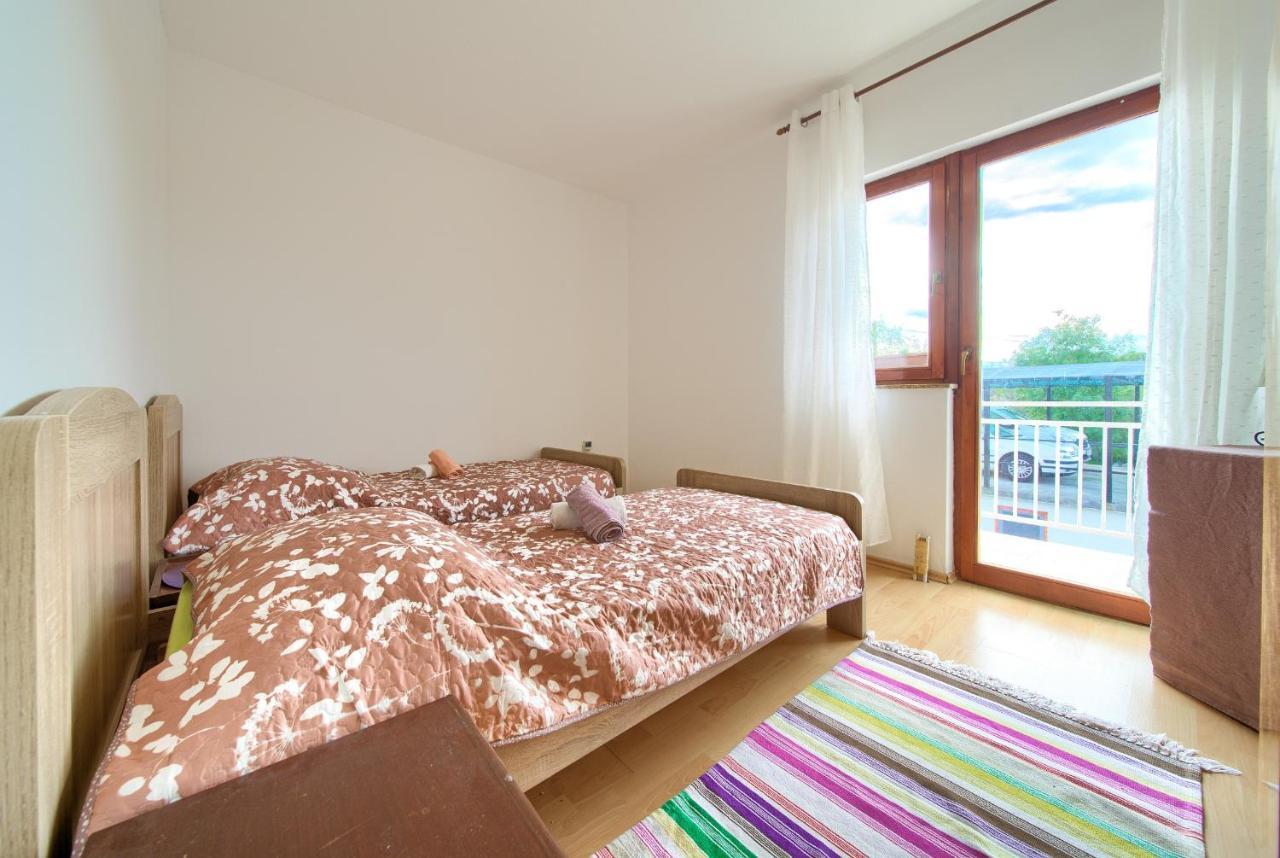 Rasopasno Apartment With Terrace And Private Parking Экстерьер фото