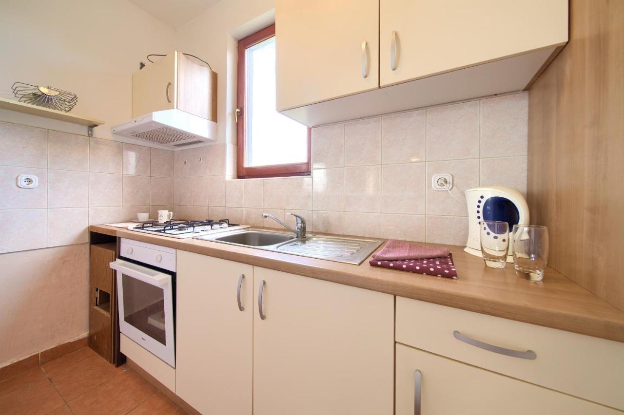 Rasopasno Apartment With Terrace And Private Parking Экстерьер фото