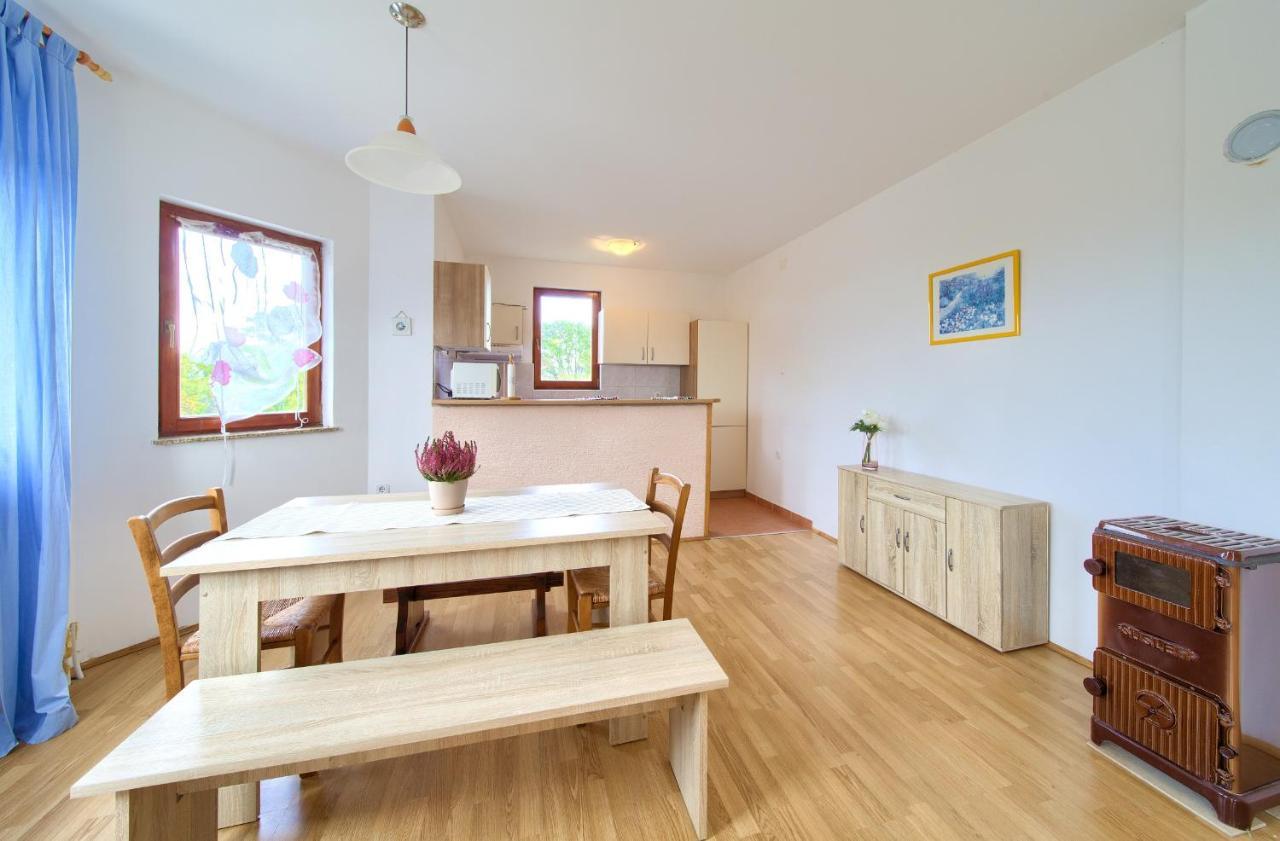 Rasopasno Apartment With Terrace And Private Parking Экстерьер фото